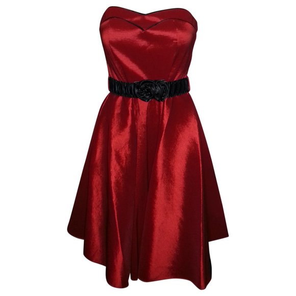 NWOT Nina Pui Red Strapless Knee Length Dress with Black Trim Size Small - Picture 2 of 5